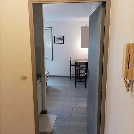 Apartment Near Center *