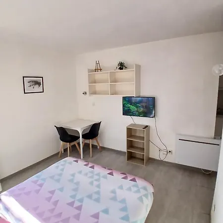 アパート Near Center *