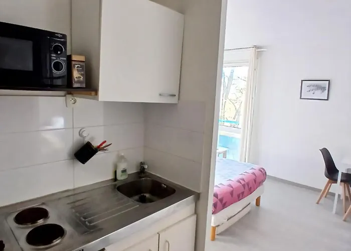 Near Center Montpellier